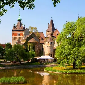 Appartement Budapestayz - Jozsef, Boedapest